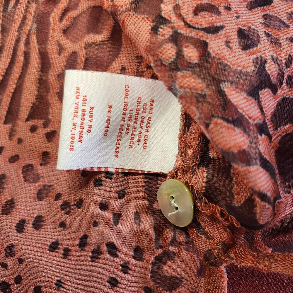 Ruby Rd Animal Print Button Down Blouse Coral Pink Long Sleeve Women’s 24W - Picture 9 of 9